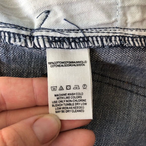 FREE PEOPLE • Distressed Denim Cutoff Jean Shorts Dark Wash Size W27 - Picture 8 of 14